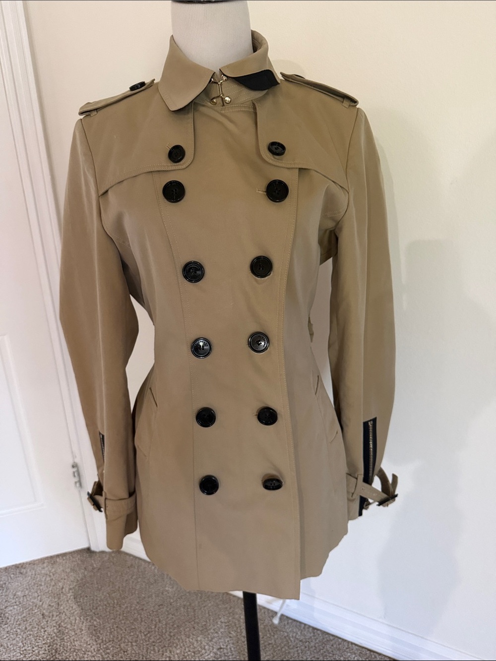 Burberry London Sandringham Trench Utility Jacket Beige - Size 40 /US 10